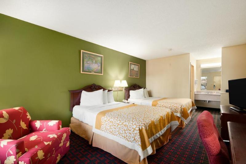 Days Inn By Wyndham Pensacola I-10 Ferry Pass Eksteriør billede
